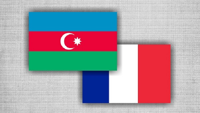 La embajada de Azerbaiyán en Francia dirigió su nota a una serie de las ciudades de Francia